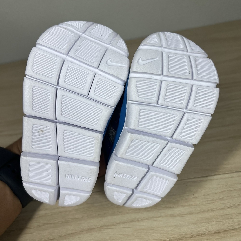Nike Dynamo Free Navy Gray Toddler Kid Child Crib Shoe Size 5C 343938-030 - Picture 7 of 8